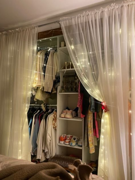 Walk In Closet With Curtains, Small Room Open Closet Ideas, Open Closet In Bedroom Aesthetic, Closet Division Ideas, Tapestry Closet Curtain, Non Door Closet Ideas, Cute Closet Curtain Ideas, Dorm Room Closet Curtain, Closet Room Aesthetic Vintage