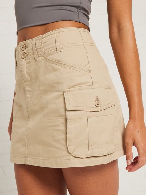 Cargo Mini Skirt, Belted Mini Skirt, Jeans Claro, Skirt Y2k, White Cami, Jeans Cargo, Skirt Mini, Denim Gift, Cargo Skirt