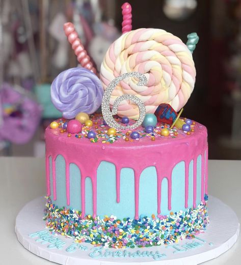 Poppy Birthday, Rainbow Sweets, Marshmallow Cake, Candy Birthday Cakes, Candy Birthday, 4 Birthday, 18th Birthday Cake, 6th Birthday, 18th Birthday