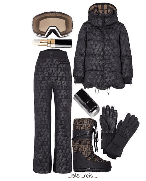 Fendi Ski Wear, Luxury Ski Outfit, Ski Resort Outfit, Fendi Outfit, Ski Outfit For Women, Ski Fits, Winter Vacation Outfits, Apres Ski Outfits, Ski Outfits