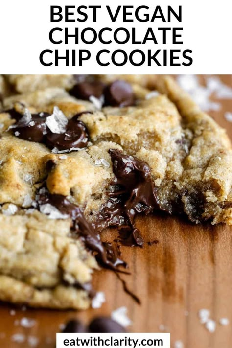 These vegan gluten free chocolate chip cookies are chewy, easy to make, and have crispy edges. These cookies are the perfect vegan dessert and have no egg, no dairy and no chill time. Cookie Brownie Recipes, Tahini Chocolate Chip Cookies, Gluten Free Chocolate Cupcakes, Tahini Chocolate, Brownies Gluten Free, Egg Free Cookies, Paleo Brownies, Dairy Free Pasta, Gluten Free Cookie