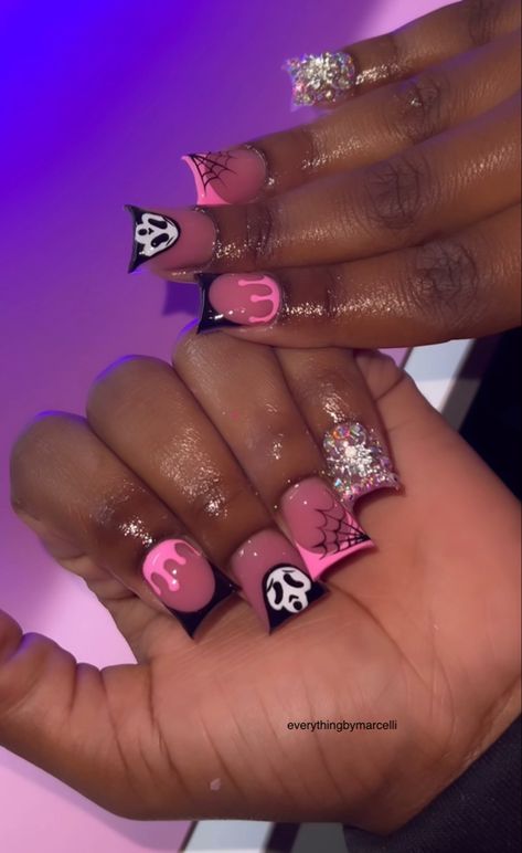 Halloween Duck Nails, Short Duck Nails, Spooky Nail, Fye Nails, Nail Pics, Acrylic Toe Nails, Acrylic Toes, Cute Halloween Nails, Duck Nails