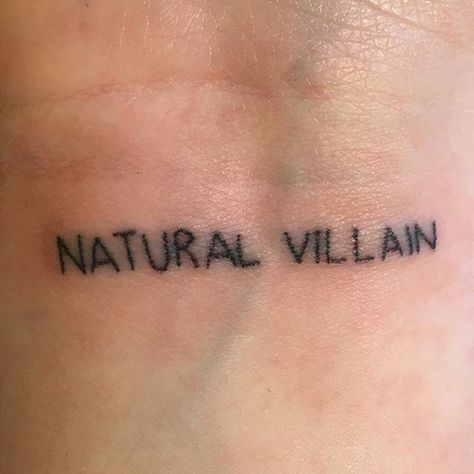 P ➫ @Qwzvans18 ✨ For More Pins Like these . ☄️ Mara Dyer, Petit Tattoo, Handpoke Tattoo, Bad Tattoos, Poke Tattoo, Aesthetic Tattoo, Skin Art, Piercing Tattoo, Body Mods