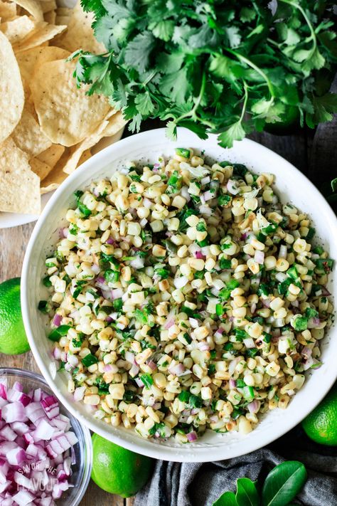 Copycat Chipotle Corn, Quick Mexican Recipes, Gluten Free Salsa, Corn Jalapeno, Chipotle Corn Salsa, Chipotle Corn, Corn And Rice, Vegetarian Mexican Recipes, Vegan Apps