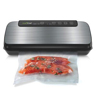 Vacuum Sealing Food, Food Shelf Life, Food Shelf, Vacuum Machine, Automatic Vacuum, Vacuum Sealers, Sous Vide Cooking, Freezer Burn, Vacuum Sealer