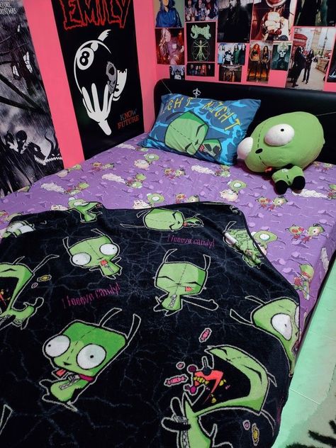 Emo Room, Scene Room, Scene Bedroom, Scene Aesthetic, Scene Style, Scene Core, Cute Rooms, Bedroom Stuff, Emo Stuff