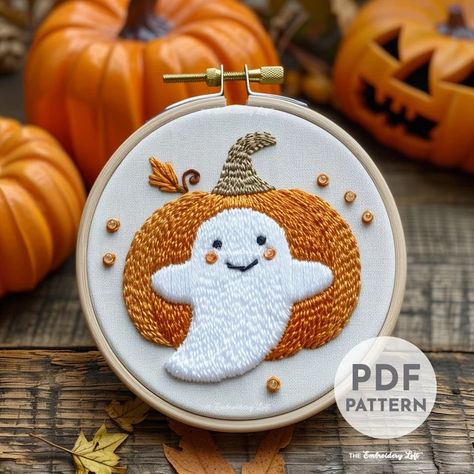 TheEmbroideryLoftCo - Etsy Canada Halloween Patterns Printable, Halloween Hand Embroidery, Embroidery Reference, Pumpkin Embroidery, Simple Embroidery Designs, Halloween Embroidery, Halloween Pattern, Unique Mothers Day Gifts, Ghost Design