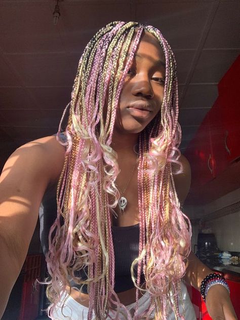 Blond And Pink Braids, Holidays Hairstyles, Hairstyle References, Pink Box Braids, Pink Braids, Hair Braid Designs, Twists Braids, Hair Styles Braids, Pink Blonde Hair