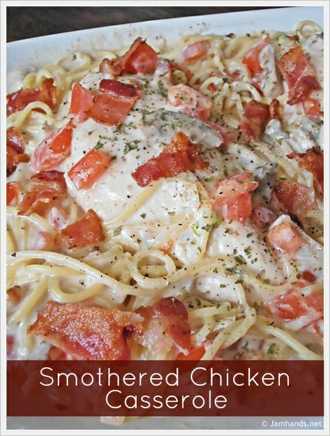 Smothered Chicken Casserole, Smothered Chicken Recipes, Cheesy Chicken Casserole, Creamy Chicken Casserole, Chicken And Bacon, Ground Beef Casserole Recipes, Smothered Chicken, Chicken Recipes Casserole, Cheesy Chicken