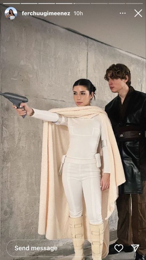 Padme Halloween Costume, Padme Halloween, Matching Couple Halloween Costumes, Couple Halloween Costumes 2023, Anakin Costume, Matching Couple Halloween, Halloween Costumes Trendy, Star Wars Halloween Costumes, Halloween Duos