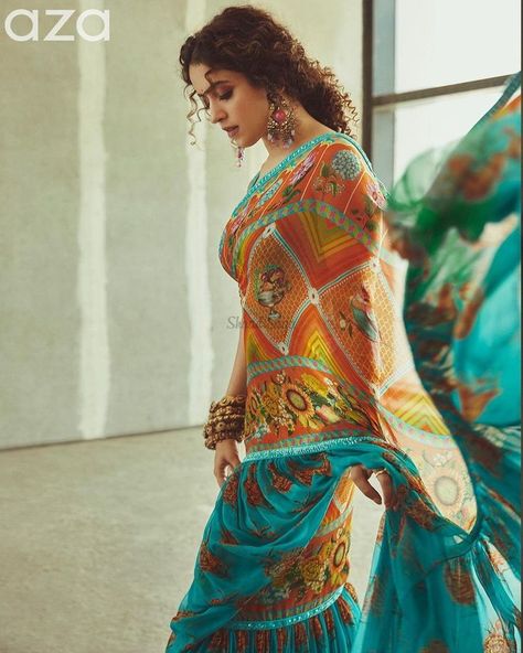 South Indian Bridal Sarees, Latest Bridal Sarees, Sanya Malhotra, Indian Bridal Sarees, Indian Saree Blouse, Bridal Sarees, Trendy Sarees, Sanya, Still Waiting