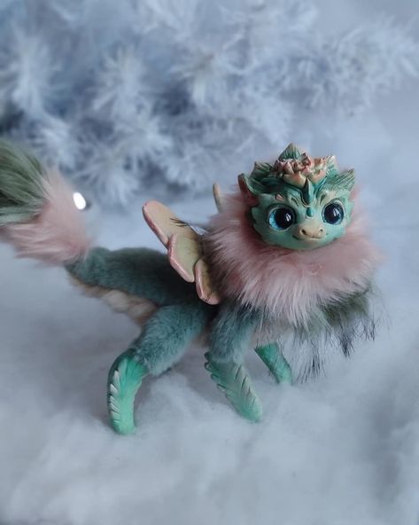 Anastasiia Merkushina the toymaker (@giftofmercury_toys) • Instagram photos and videos Guardian Spirit, Green Alien, Vanilla Essential Oil, Aloe Vera Leaf, Art Toy, The Snow, The Earth, See It, Art Dolls