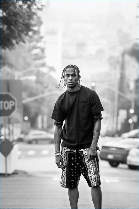 pin: goyardkev Travis Scott Outfits, Travis Scott Fashion, Rapper Travis Scott, Mode Hip Hop, Travis Scott Wallpapers, Mesh T Shirt, Beastie Boys, Hip Hop Rap, Black And White Aesthetic