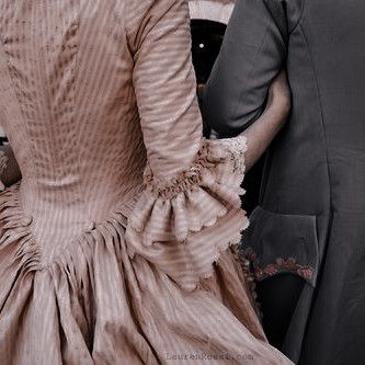 Romanticism Aesthetic, 1700s Aesthetic, 18th Century Aesthetic, Lucy Westenra, 1800s Aesthetic, Bridgerton Style, History Aesthetic, Royalty Core, Royal Core