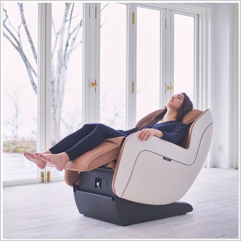 Say goodbye to tension and stress with the soothing power of our zero gravity massage chair from Amazon. Massage Bed, Massage Chairs, Business Colors, Shiatsu Massage, Zero Gravity Chair, Head Pillow, Perfect Chair, Top Ideas, Home Theater Seating