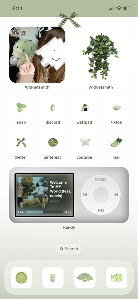 ios 16 iphone layout design cute green background kpop homescreen wallpaper Ios 16 Iphone Layout, Cute Green Background, Kpop Homescreen, Cozy Wallpaper, 16 Iphone, Ios Layout, House Makeover, Screen Layout, Iphone Homescreen Wallpaper