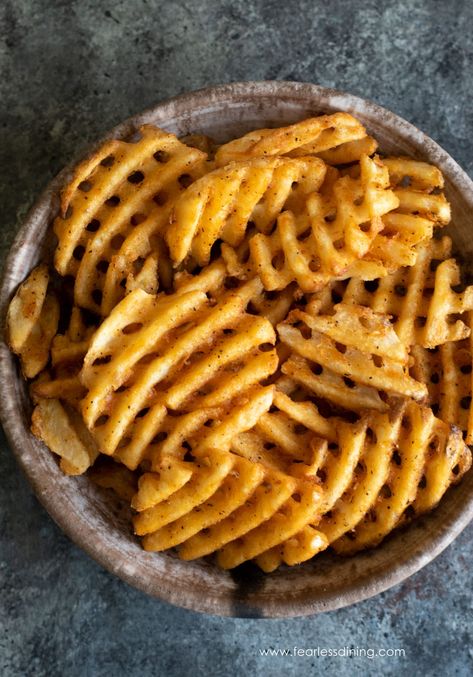 How To Cook Frozen Waffle Fries In The Air Fryer Seasoned Waffle Fries, Waffles Fries, Gourmet Fries, Waffle Fries Recipe, Fries Aesthetic, Fries In The Air Fryer, Food Polls, Crispy Food, Yummy Fries