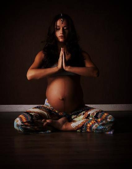 Photo Yoga, Yoga Diet, Yoga Photoshoot, Sup Yoga, Yoga Photos, Yoga Positions, Pregnancy Yoga, Prenatal Yoga, Yoga Dance