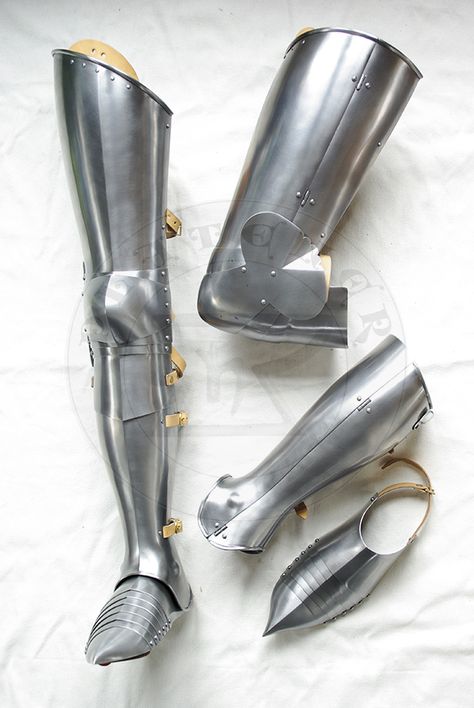 Greaves Armor, Medieval Knight Armor, Armor Pieces, Leg Armor, Century Armor, Leg Harness, Historical Armor, Polished Style, Knight Armor