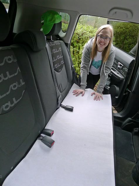 Today we're making an easy upholstery cover to save the back seat of your car.  Seriously everyone with young kids (or grandma's of young ki... Diy Seat Covers, Diy Car Seat Cover, Cleaning Car Upholstery, Clean Car Seats, Seat Cleaner, Clean Life, Car Seat Protector, Back Seat Covers, Car Upholstery