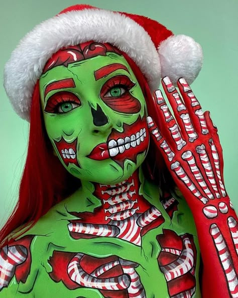 Xmas Makeup, Christmas Face Painting, Monster Makeup, Christmas Eye Makeup, Scary Christmas, Christmas Horror, Christmas Makeup Look, Face Paint Makeup, Face Art Makeup