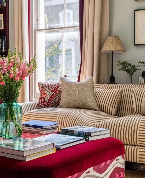 Guy Goodfellow Collection on Instagram: “A lovely sofa upholstered in Olive Sacking stripes, arranged in a perpendicular pattern. Design by @rosannabossomltd” Living Room Inspo, Vintage Modern, Front Room, Dream Home Design, Living Room Inspiration, Home Living Room, Room Inspiration, Apartment Decor, Instagram A