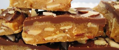 Almond Brickle- Easy Recipe - Genius Kitchen Brickle Recipe, Choc Zero, Recipes For Gifts, Nuts And Chocolate, Almond Roca, Split Cake, Banana Split Cake, Almond Toffee, Christmas Cookies Recipes