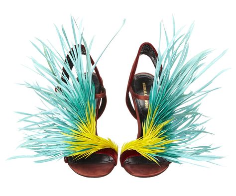 Photo courtesy of Nicholas Kirkwood Panem Fashion, Shoes With Feathers, Diy Heels, Nicholas Kirkwood Shoes, Gucci Inspired, Victoria Secret Runway, Shoes Decoration, Tom Ford Shoes, Fab Shoes