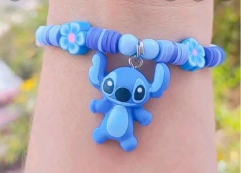 Stitch Bracelet Ideas, Stitch Stationary, Stitch Gift Ideas, Lilo And Stitch Toys, ليلو وستيتش, Lilo And Stitch Merchandise, Crea Fimo, Stitch Ears, Disney Crochet Patterns