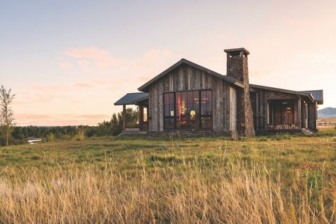 The Top 10 Mountain Homes of 2021 - Mountain Living Fishing Cabin, Montana Homes, Mountain Living, Mountain Modern, Up House, Mountain Homes, Artist House, Mountain Home, Cabins In The Woods