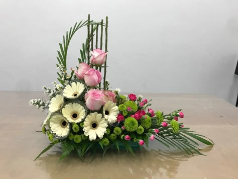 L Shaped Floral Arrangements, Fresh Flower Arrangement, Floral Designs Arrangements, Tropical Floral Arrangements, Flower Boquet, Tropical Flower Arrangements, Altar Flowers, Large Flower Arrangements, Flower Arrangement Designs