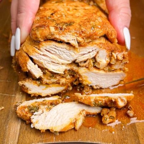 Chicken Schwarma In A Loaf Pan - Bad Batch Baking - Restaurant Copycat Recipes & Family Favorites Loaf Pan Chicken, Chicken Schwarma, Chicken Loaf, Restaurant Copycat Recipes, Batch Baking, Chicken Shawarma Recipe, Chicken Caesar Pasta Salad, Restaurant Copycat, Shawarma Recipe