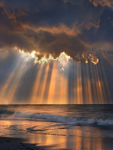 Sun Breaking Through Storm Clouds, Sun Rays Aesthetic, God Rays, Crepuscular Rays, Sunrise Clouds, Sky Pictures, Pretty Landscapes, Ray Of Sunshine, Pretty Pics