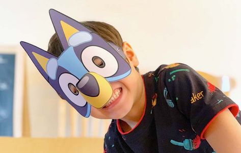 Make Your Own Bluey And Bingo Masks At Home Bluey And Bingo Costume, Bingo Costume, Diy Bluey, Bluey Birthday Party, Paracord Crafts, Bingo Party, Paper Masks, Girls Cake, Bluey Party