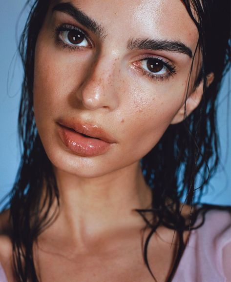 Emrata Instagram, Beauty Shoot, Emily Ratajkowski, Makati, Wet Look, Beauty Editorial, Wet Hair, Editorial Fashion, Hair Stylist