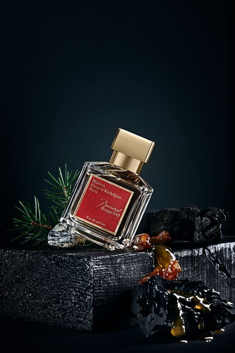 Perfume advertising photo on Behance Perfume Advertising, Japan Advertising, Pinterest Tutorials, Fragrance Photography, Best Fragrance For Men, Travel Advertising, Perfume Display, Perfume Photography, Perfume Ad