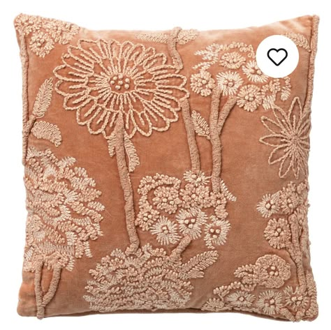 Autumn Pillows, Cushion Inspiration, Pillow Princess, Art Deco Pillow, Luxury Pillows Decorative, Embroidery Cushion, Beaded Pouch, Spring Pillows, Easter Images