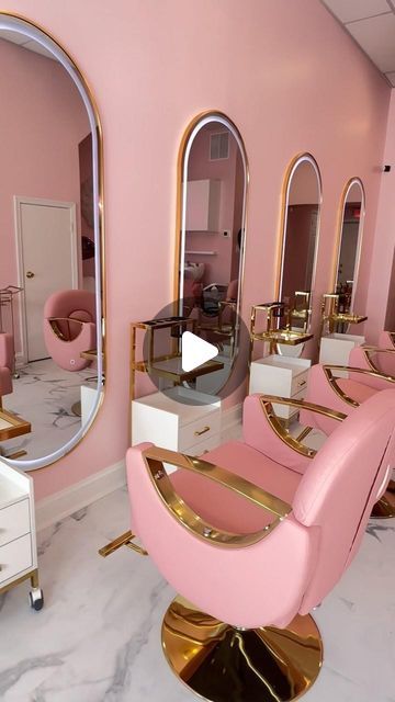 Hairstylist Station, Pink Salon, Hair Salon Interior, Kitchen Interior Design Modern, Interior Design Kitchen, Kitchen Interior, Hair Salon, Hair Stylist, Interior Design