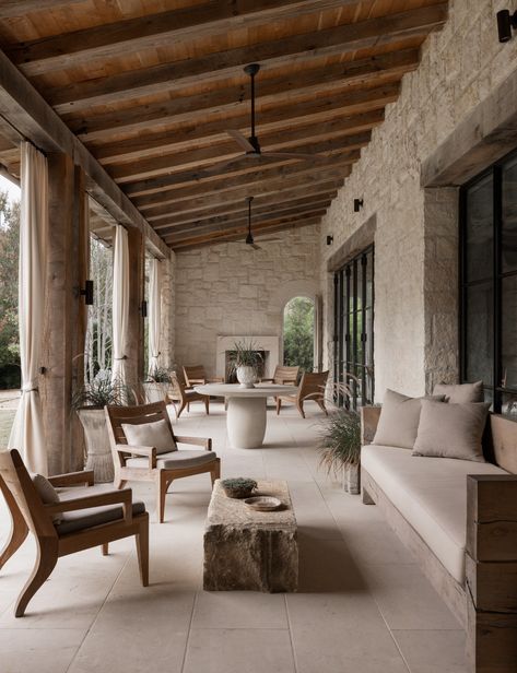 Italian Style Home, Hacienda Style Homes, Italian Home, Hacienda Style, Stone Walls, Outdoor Living Room, Design Del Prodotto, Stone House, Back Patio