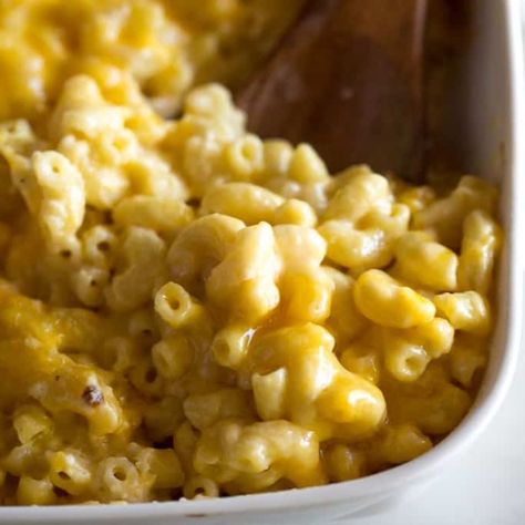 Lauren Allen on Instagram: “Creamy, dreamy, and OH so cheesy ✨HOMEMADE MAC & CHEESE✨ This recipe and 8 simple ingredients are all you need. Say goodbye officially to…” Homemade Mac And Cheese Recipe, Homemade Mac And Cheese, Tastes Better From Scratch, Cheese Homemade, Vegetarian Meal Plan, Macaroni N Cheese Recipe, Soul Food Dinner, Cheese Tasting, Soup Recipes Slow Cooker