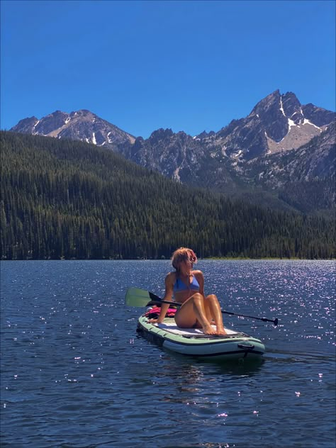 Lake Paddle Boarding, Cute Camping Pictures, Paddleboard Aesthetic, Camping Asthetics Photos, Colorado Camping, Canadian Summer, Paddleboarding Aesthetic, Lake Camping Aesthetic, Camping Pictures