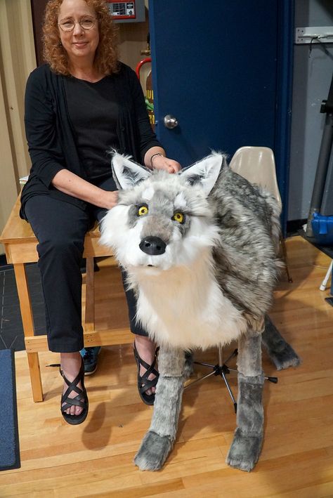 Wolf puppet Loth Wolf, Wolf Puppet, Puppet Mechanics, Diy Dragon Costume, Dog Puppet, Recording Room, Animal Puppets, Puppet Costume, The Man Who Laughs