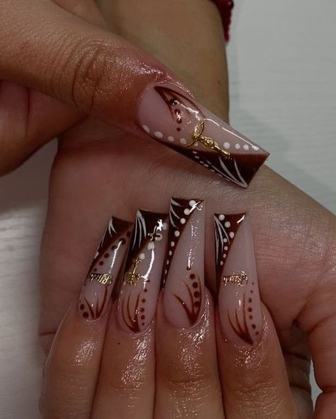 Brown Y2k Nails, 90s Nails, Brown Acrylic Nails, Brown Y2k, Dope Nail Designs, Classy Acrylic Nails, Long Acrylic Nails Coffin, Unique Acrylic Nails, Soft Nails