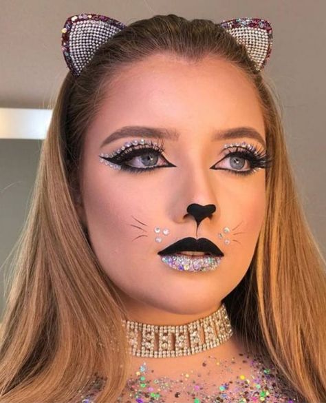 Beautiful Halloween Makeup, Cat Halloween Makeup, Cute Halloween Makeup, Halloween Makeup Diy, Carnival Makeup, Halloween Eye Makeup, Halloween Makeup Inspiration, Halloween Eyes, Pinterest Makeup