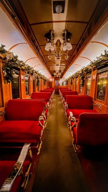 Christmas Aesthetic Polar Express, Polar Express Wedding, Polar Express At Home, Polar Express Experience, Polar Express Background, Christmas Train Ride, The Polar Express Aesthetic, Polar Express Aesthetic, Polar Express Wallpaper