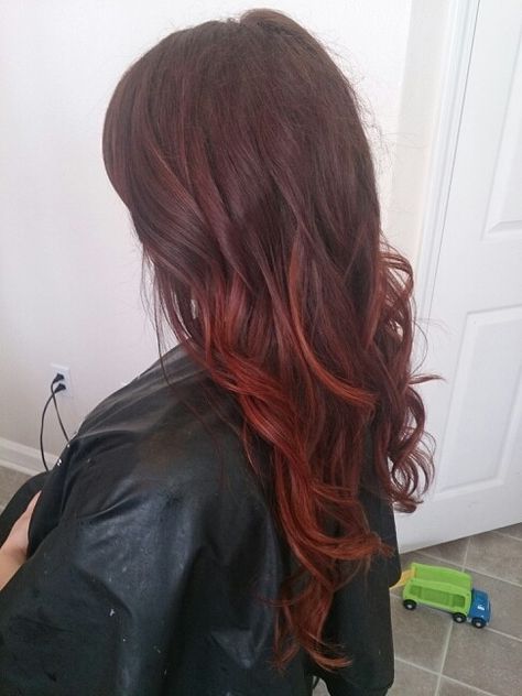 Doing this tomorrow, you guys Wedding Hair Colors, Red Ombre Hair, Red Hair Don't Care, Red Ombre, Hair Shows, Hair Color And Cut, Pretty Hair, Face Hair, Hair Envy