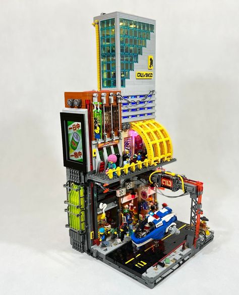 LEGO builder Sebastian Bachórzewski proves the future's in advertising with this cyberpunk city vignette Lego Architecture Building, Lego Ninjago City, Lego Knights, Big Lego, Lego City Sets, Lego Wall, Lego Modular, Lego Creative, Lego Pictures