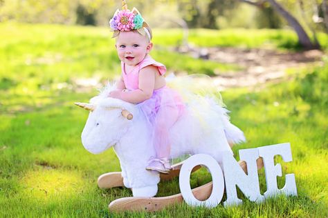 Unicorn 1st Birthday Photoshoot, Unicorn 1st Birthday, Unicorn First Birthday, Rainbow Unicorn Birthday Party, Cake Photoshoot, Birthday Photo Shoot, First Birthday Photo, Themed First Birthday, Unicorn Themed Birthday Party