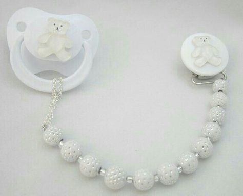 Beaded Teddy Bear, Bear Pacifier, Beaded Pacifier Clip, Baby Pacifier Holder, White Teddy Bear, Personalized Bow, Baby Pacifier Clip, Baby Bling, Dummy Clips