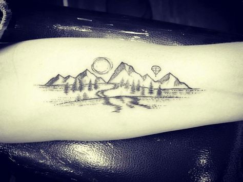 Trail Running Tattoo Ideas, Ultra Running Tattoo, Trail Tattoo, Runner Tattoo, Running Tattoo, Mountain Running, Ultra Runner, Running Friends, Wild Tattoo